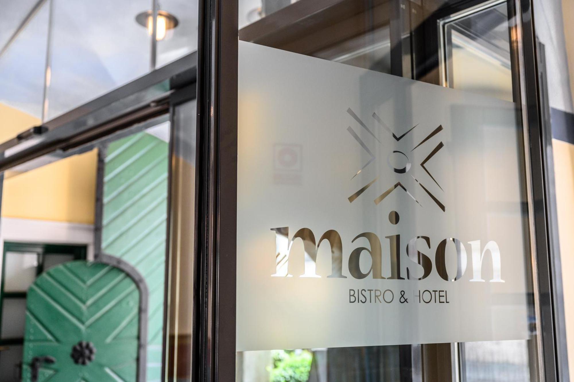 Maison Bistro & Hotel Будапешт Экстерьер фото